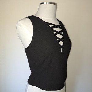 Active USA Juniors Crop Top Black Color V Neck Size L Preowned Good Cond…